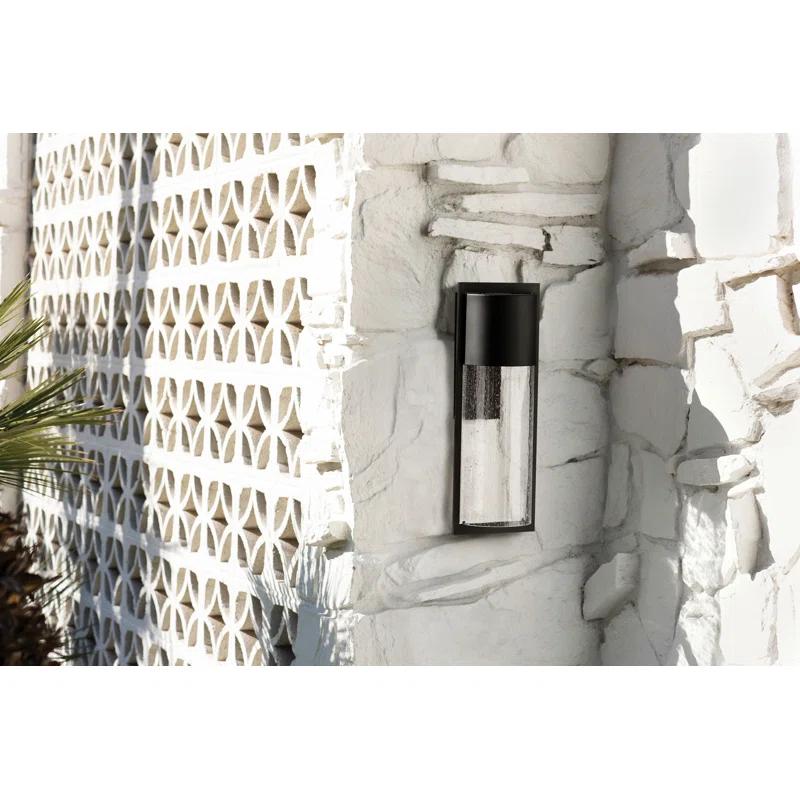 Hinkley Shelter 1 - Bulb 23.25" H Outdoor Armed Sconce