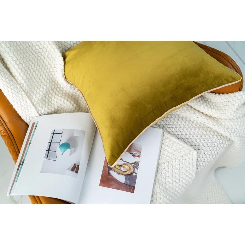 Gouchee Home Reversible Throw Pillow (Set of 2)