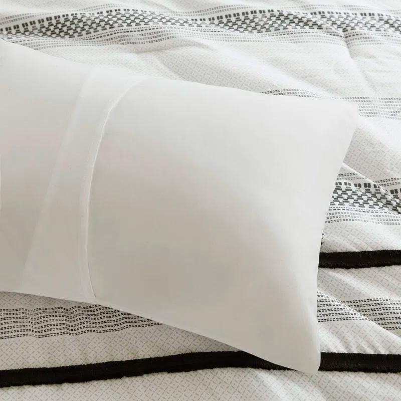 Madison Park Carolina 7 Piece Stripe Comforter And Quilt Set