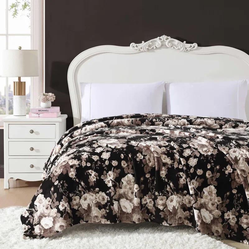 Betsey Johnson Printed Ultra Soft Plush Fleece Blankets & Reviews | Wayfair