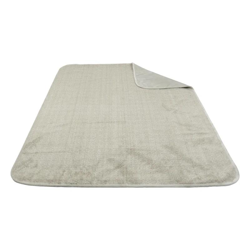 Arlee Cozy Waterproof Pet Throw