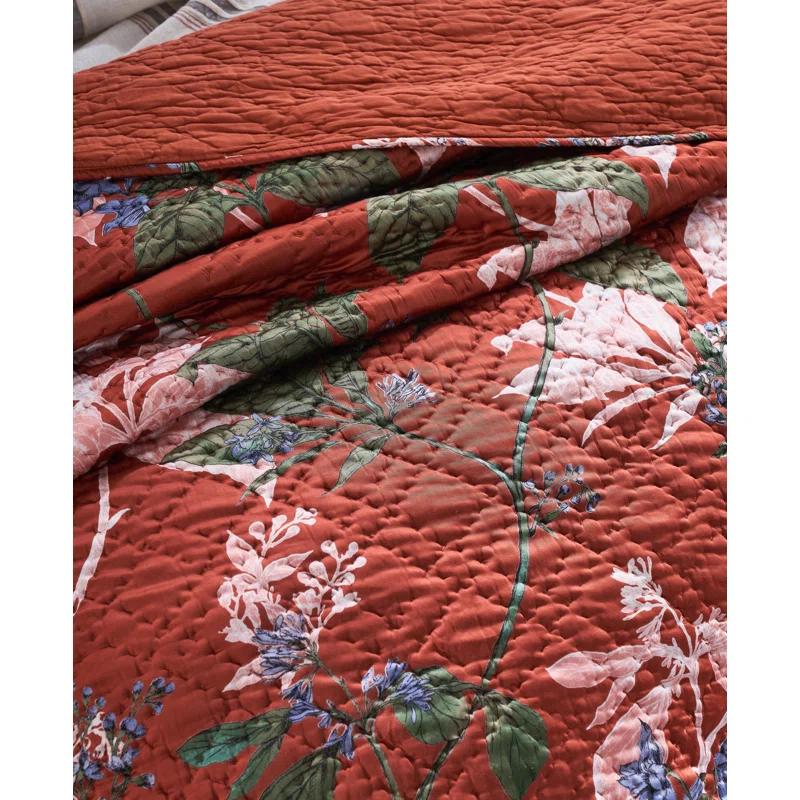 Amity Home Fitzgerald Cotton Blend Quilted Floral Quilt
