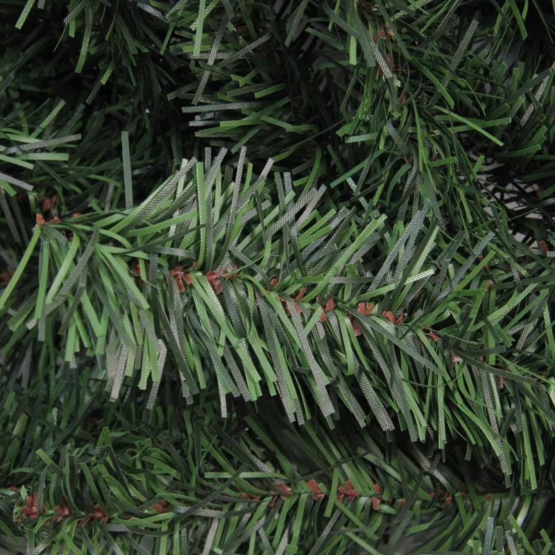 Canadian Canadian Pine Artificial Christmas Wreath