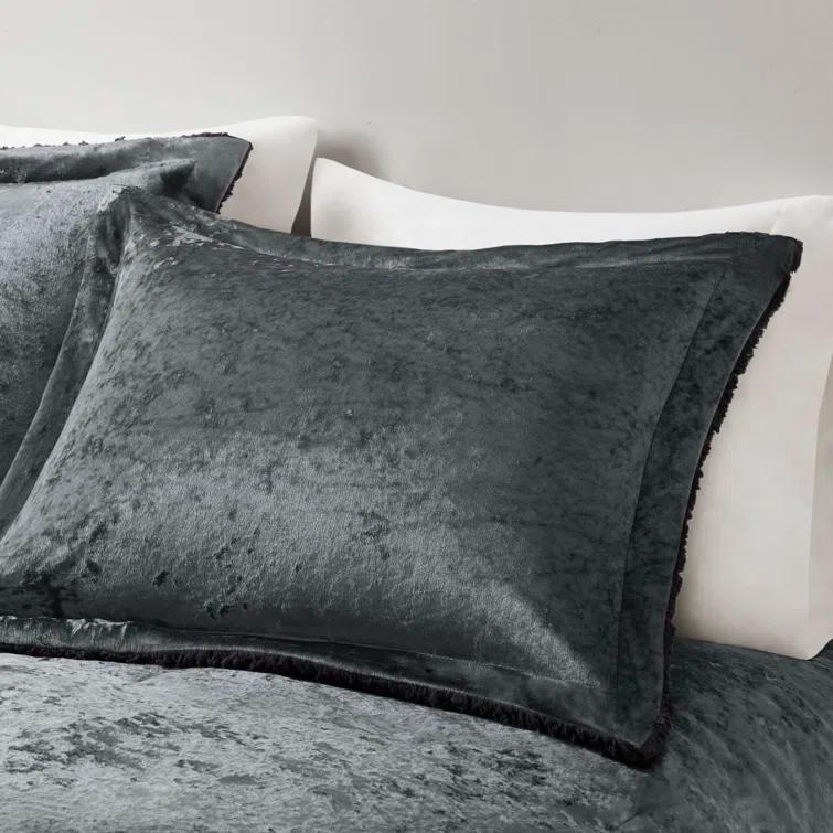 Intelligent Design Mira Crushed Velvet Sherpa Reversible Comforter Set & Reviews | Wayfair