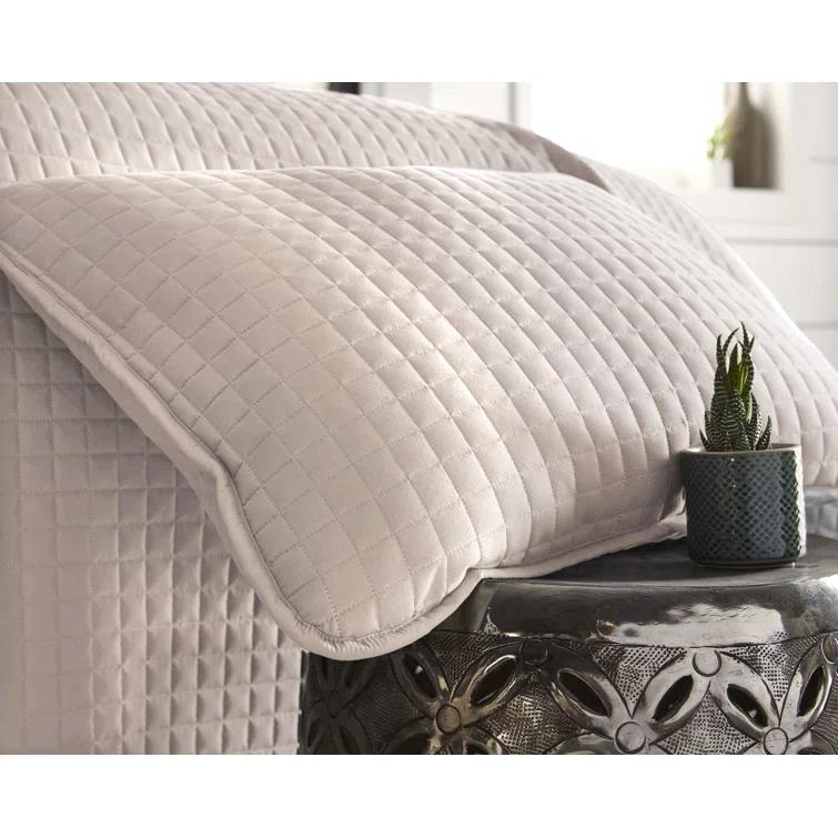 SouthShore Fine Linens Vilano Springs ® Oversized, light-weight Hotel Quality Quilt Set with matching shams