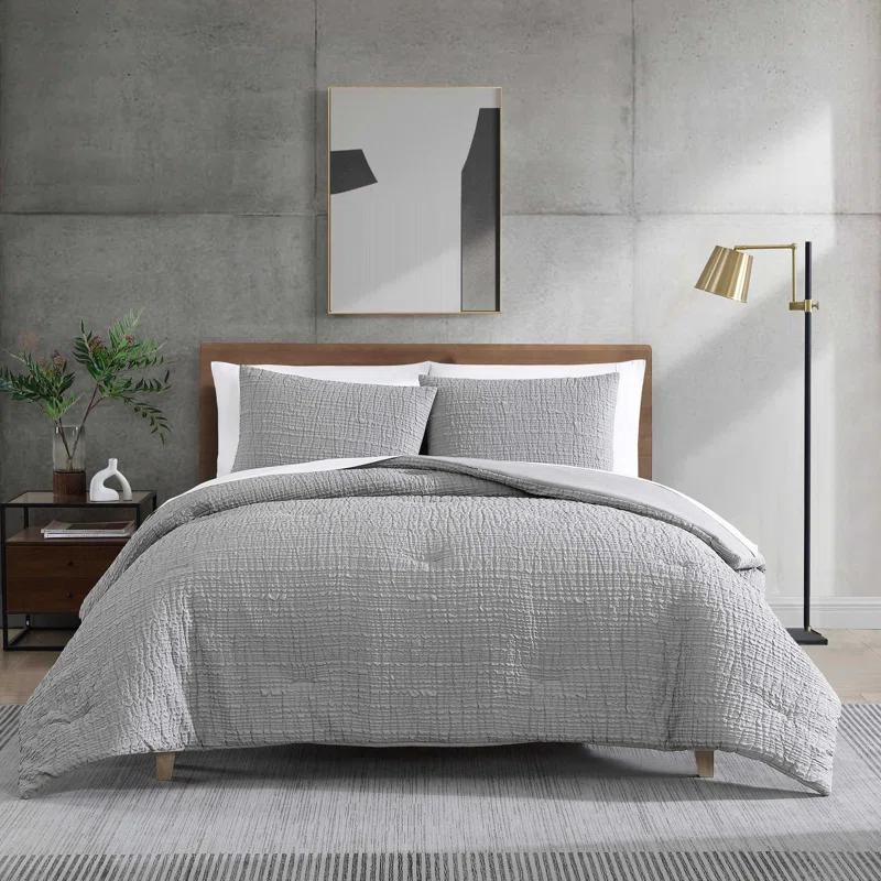 Kenneth Cole Kenneth Cole Serenity Wavy Lines Beige Comforter Set