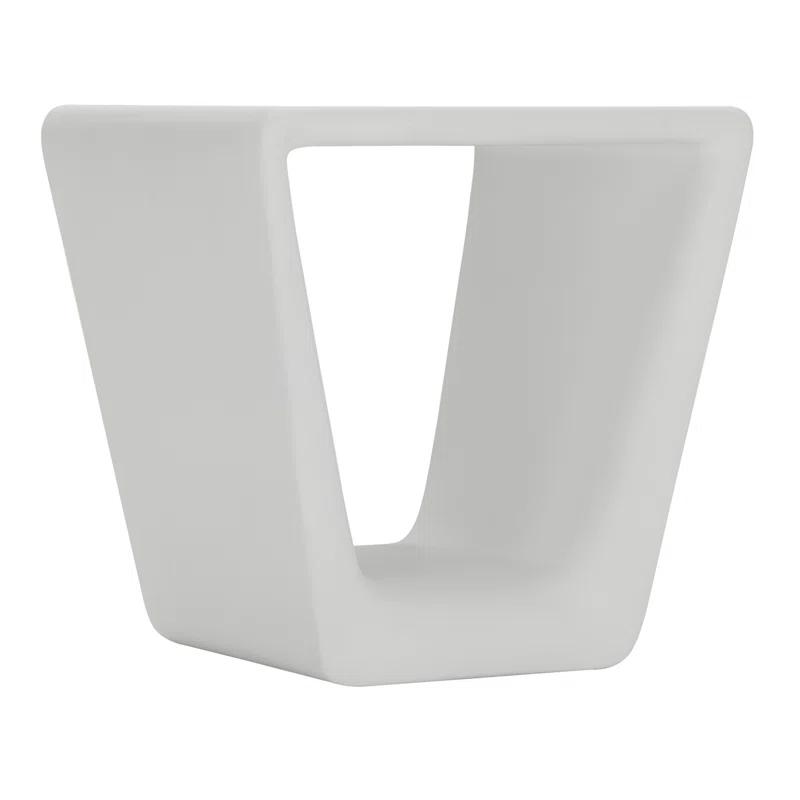 Hyannis 19.31'' Stone Outdoor Side Table