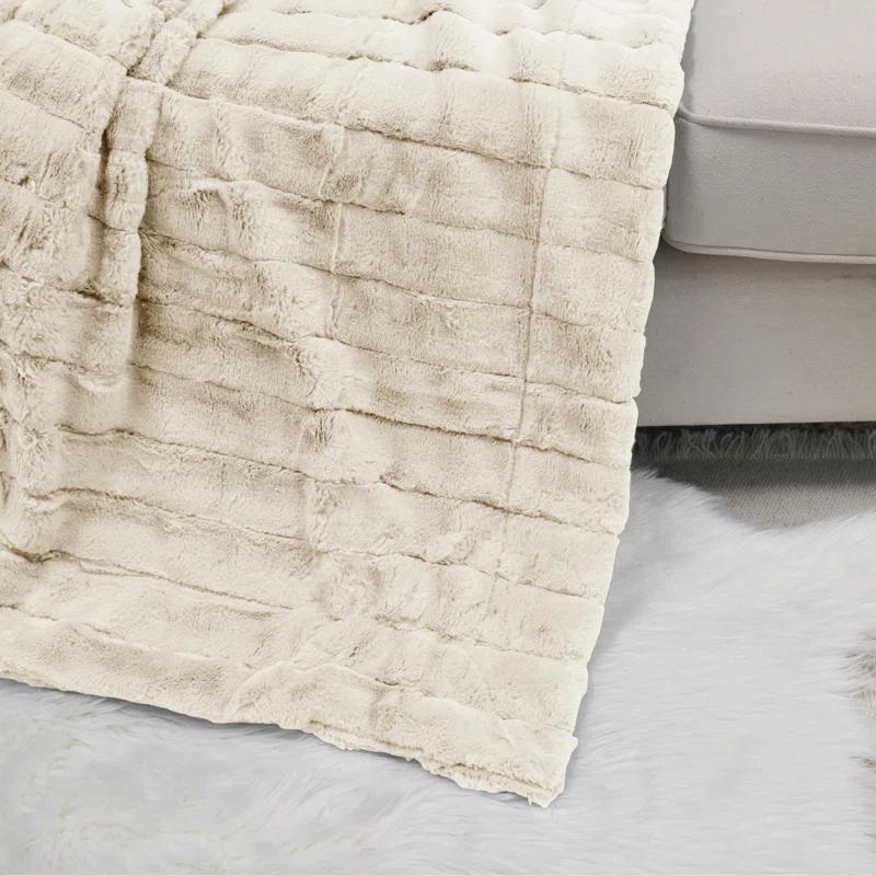 Home Soft Things Super Mink Throw Blanket