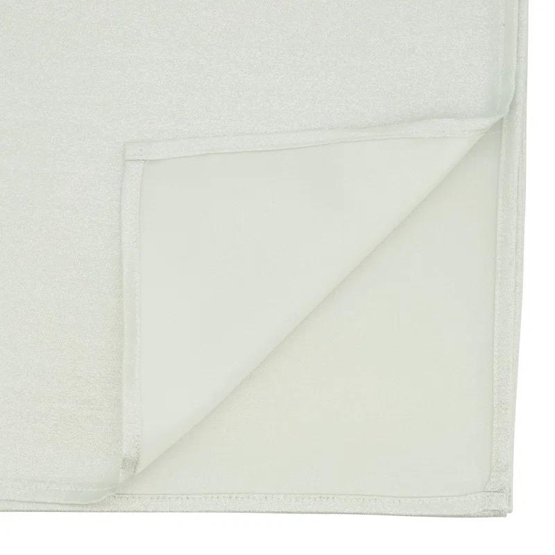 Saro Runner_Table Runner With Shimmering Design