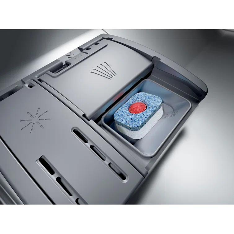 Bosch 800 Series 24" Front Control Built-In Dishwasher with Hybrid Tub SHE3AEM2N