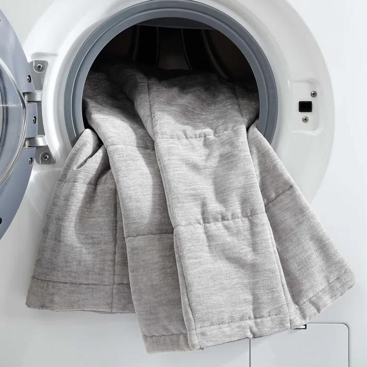 Vera Wang Vera Wang Chenille Box Solid Reversible Quilt Set