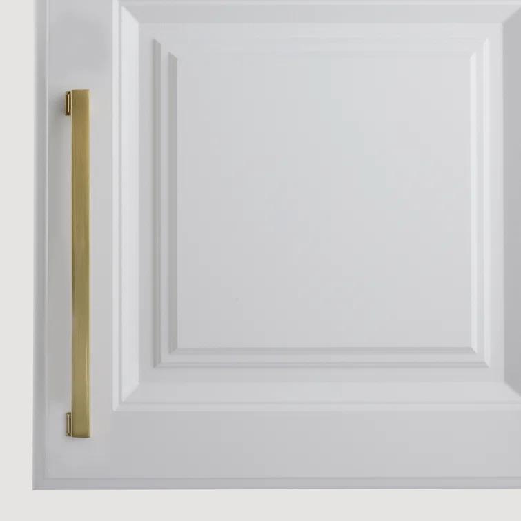 Sumner Street Home Hardware Chelsey 8" Satin Brass Bar Pull