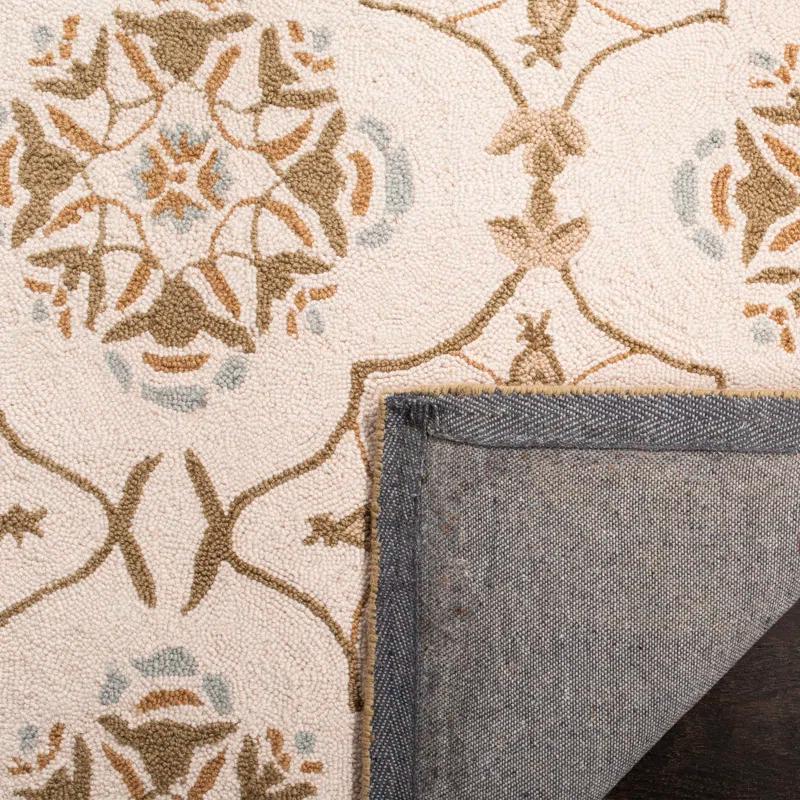 Safavieh Wool Rug