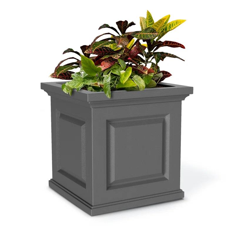 Mayne Inc. Nantucket Square Resin Planter Box with Water Reservoir