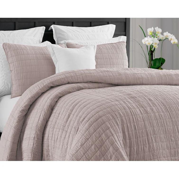 Swift Home Ultra Soft Crinkle Washed Microfiber 3-Piece Quilt Set