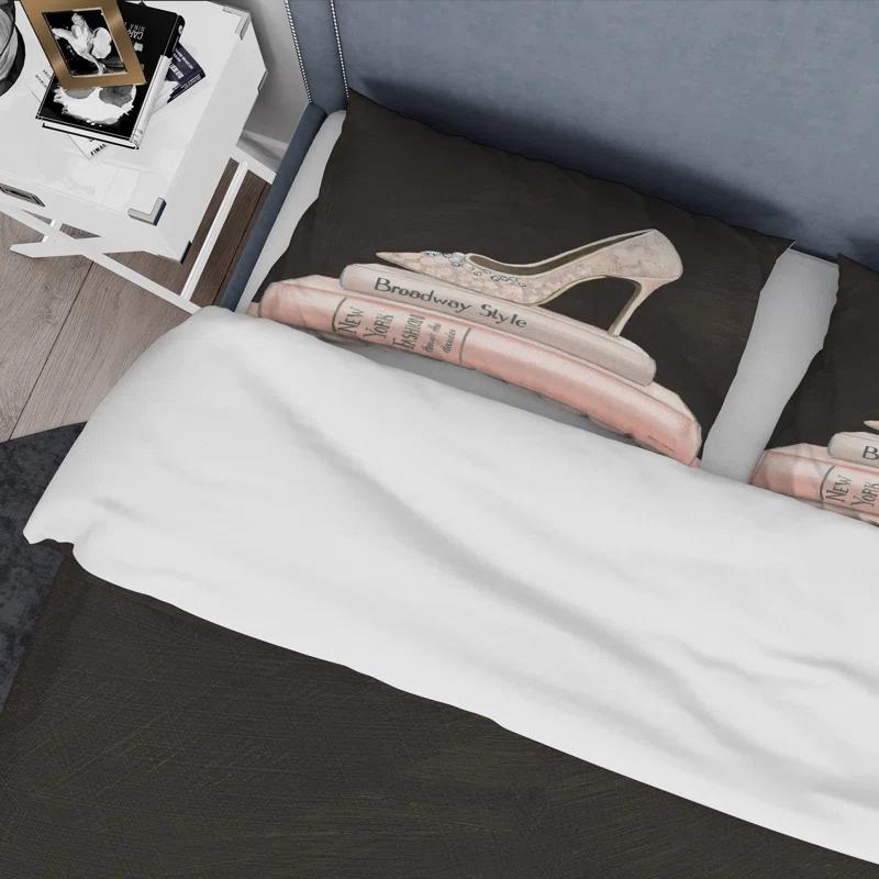 Pink Fashion & Glam high heels II - Posh & Luxe Duvet Cover Set - Microfiber Polyester