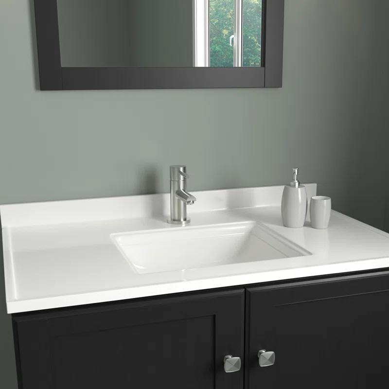 Eastport II Single Hole Bathroom Faucet with Drain Assembly