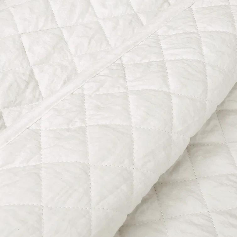 Lush Decor Ava Diamond Oversized Cotton Quilt White 3Pc Set Cal King
