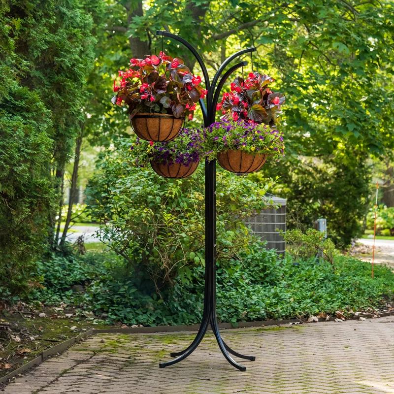 Red Barrel Studio® Bowersock Metal Weather Resistant Plant Stand