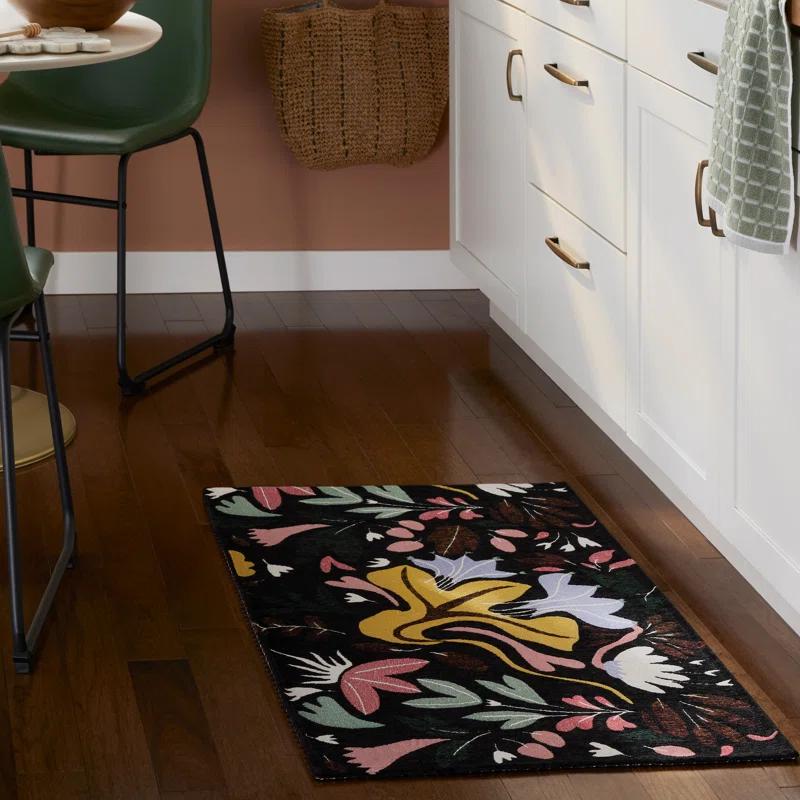 Town & Country Living Town & Country Living Livie Floral Drip Everwash Washable Multi-Use Non-Slip Backing Decorative Rug