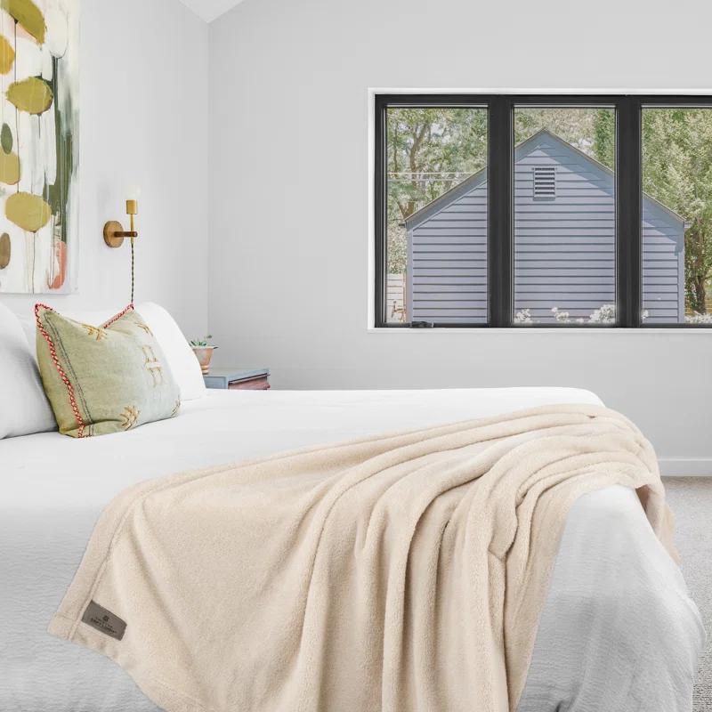 American Soft Linen Edison Knitted Throw Blanket