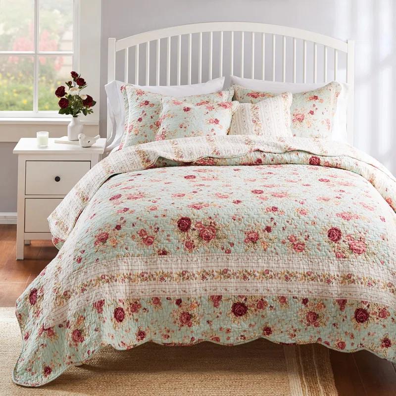 Greenland Home Fashions Antique Rose Cotton Reversible Quilt Set with Throw Pillows
