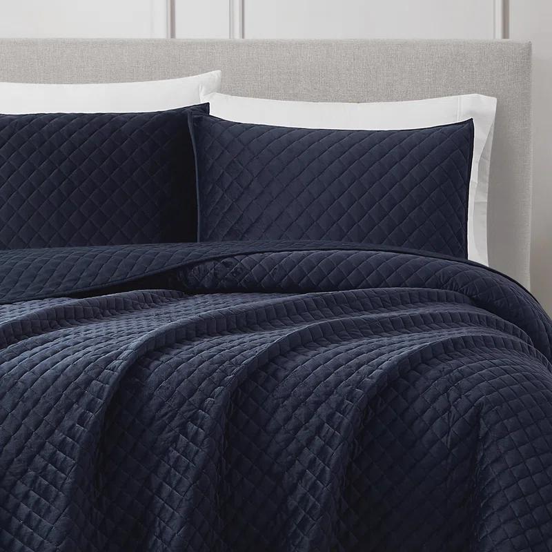 Royal Velvet Diamond Velvet Quilt Set
