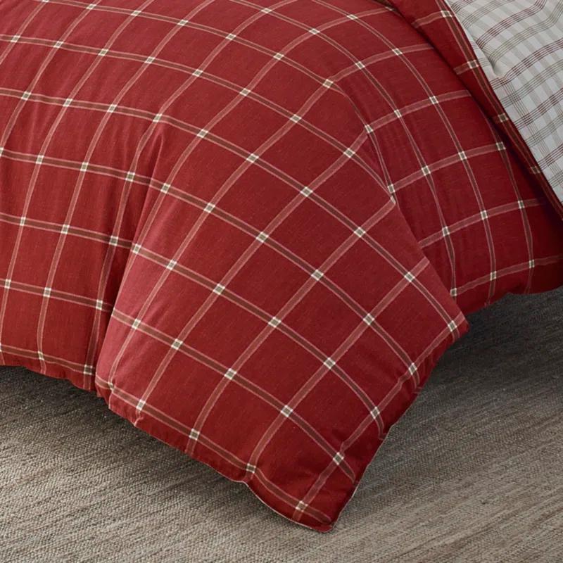 Madison Park Ridge 6 Piece Printed Herringbone Quilt Set with Throw Pillows
