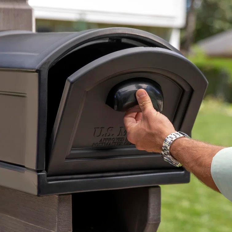 Step2 Step2 Lakewood Extra Large Post Mounted Mailbox