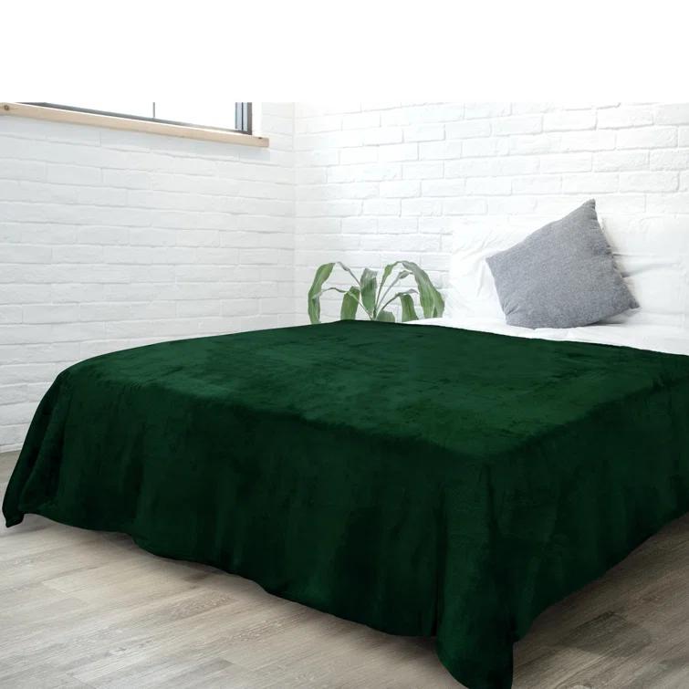 Pavilia Hand Woven Throw Blanket