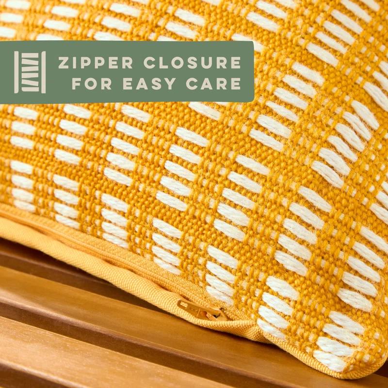 Town & Country Living TOWN & COUNTRY TERRA Alara Indoor Outdoor Decorative Pillow