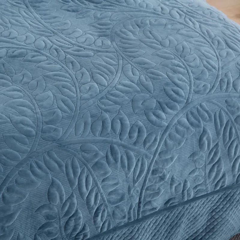 MarCielo Marcielo Oversized Embroidered Velvet Quilt Set With 2 Pillow Shams