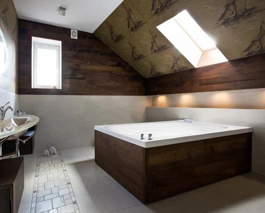 Designer Alexis 60" x 48" Soaking Acrylic Bathtub