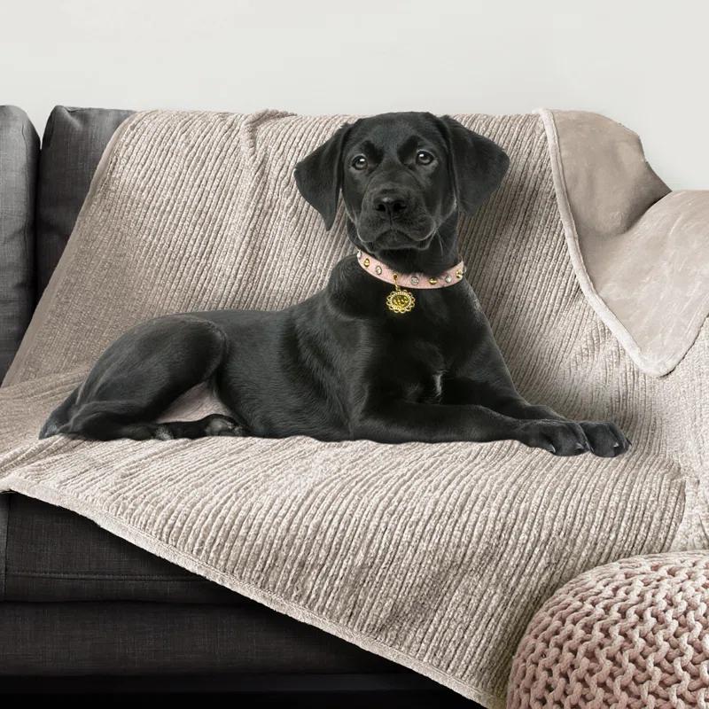 Arlee Cozy Waterproof Pet Throw