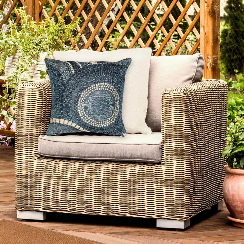 Liora Manne Marina Circles Indoor/Outdoor Pillow 18" X 18"