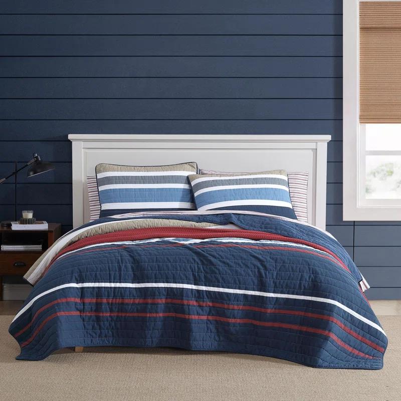 Nautica Nautica Bradford Cotton Reversible Navy Quilt Set