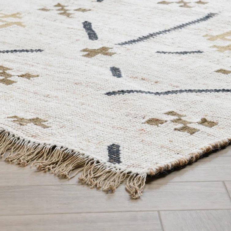 Villa by Classic Home Belfast Area Rug