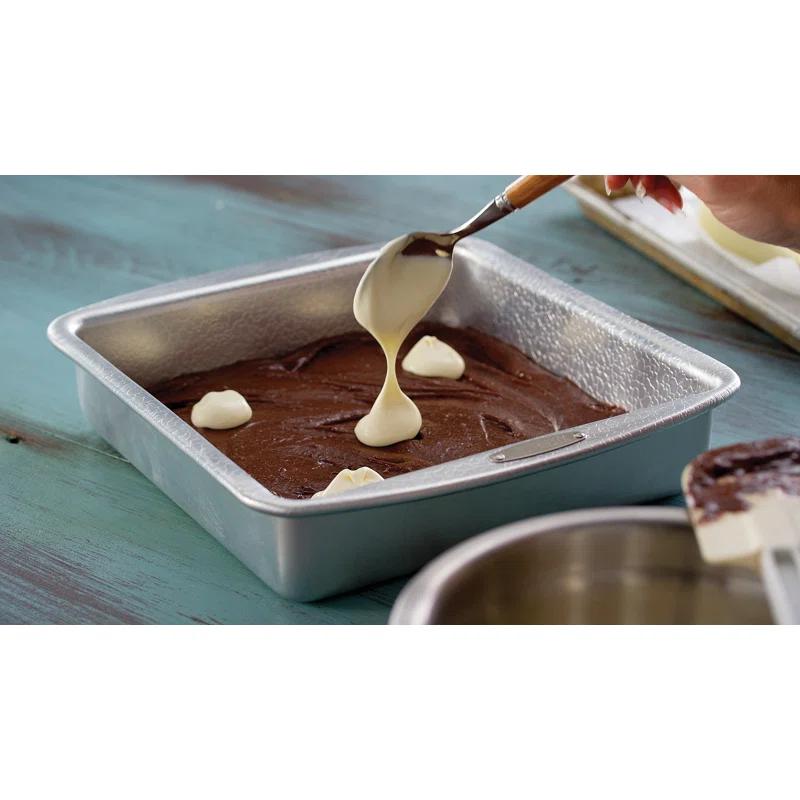 Doughmakers 10'' Aluminum Non-Stick Square Cake Pan