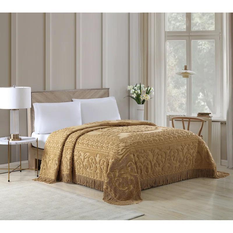 Beatrice Home Fashions Medallion Cotton Farmhouse / Country Quilt