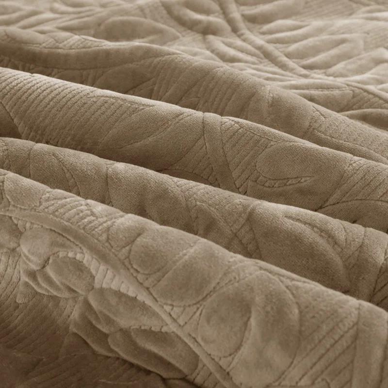 MarCielo Marcielo Oversized Embroidered Velvet Quilt Set With 2 Pillow Shams