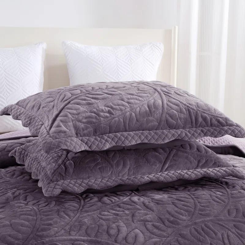 MarCielo Marcielo Oversized Embroidered Velvet Quilt Set With 2 Pillow Shams
