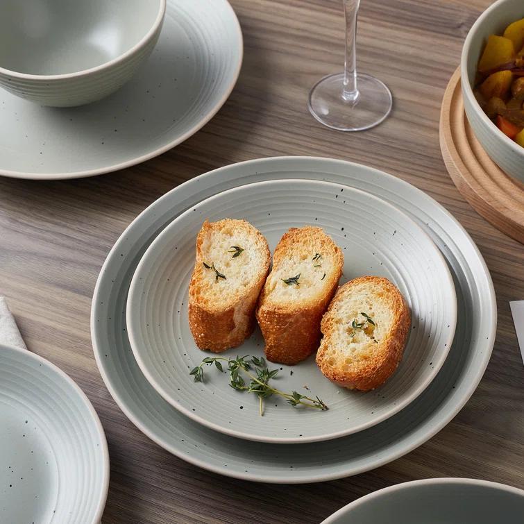Stone Lain Lauren 16-Piece Dinnerware Set Stoneware