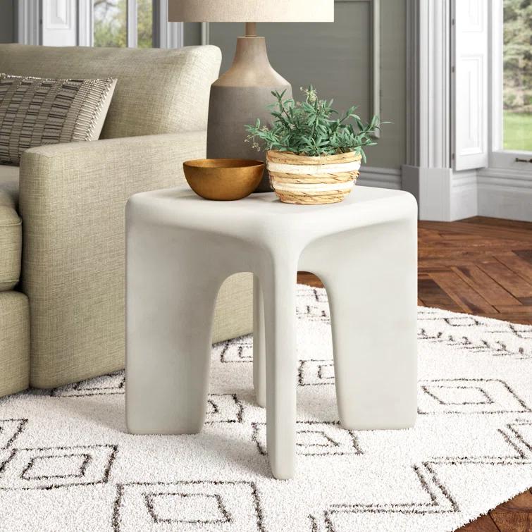 Carmona Side Table
