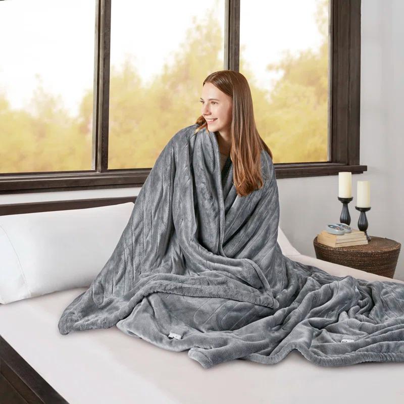 Beautyrest Beautyrest Heated Oversized Microlight to Berber Blanket