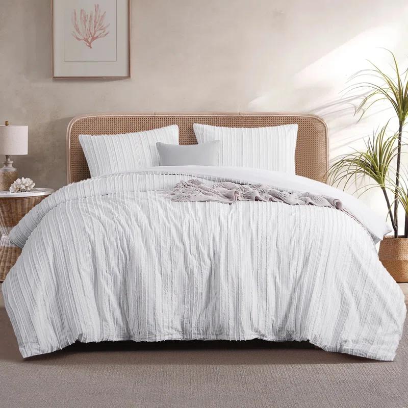 Microfiber / Polyester Machine Tufted Striped Comforter Set