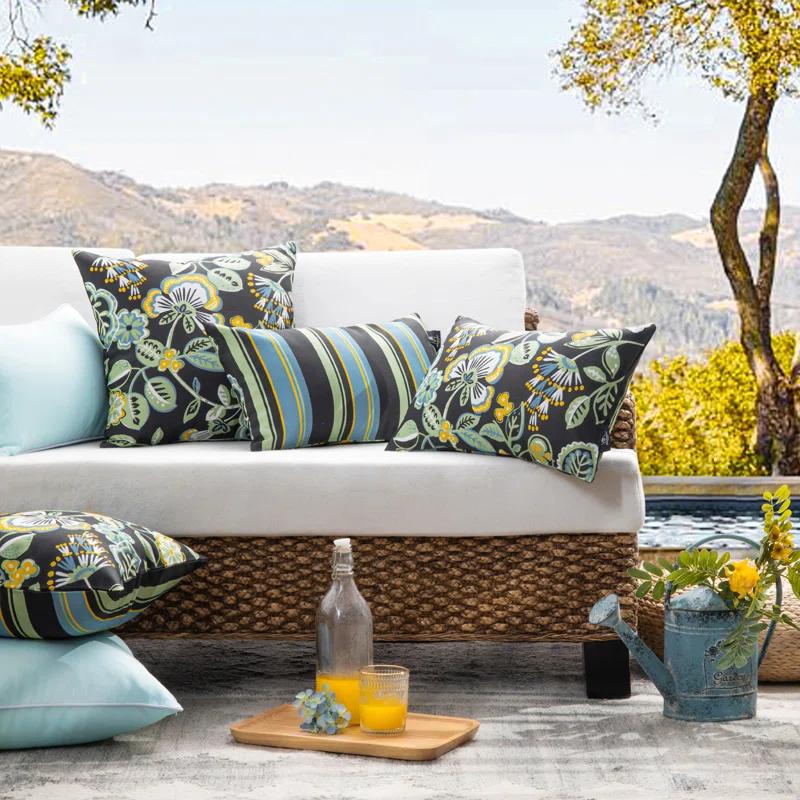 Phantoscope Outdoor Floral Colleciton Indoor/Outdoor Reversible Throw Pillow (Set of 2)