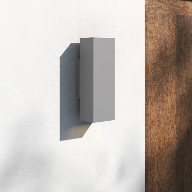 Dyer 2 Light Outdoor Aluminum Wall Light