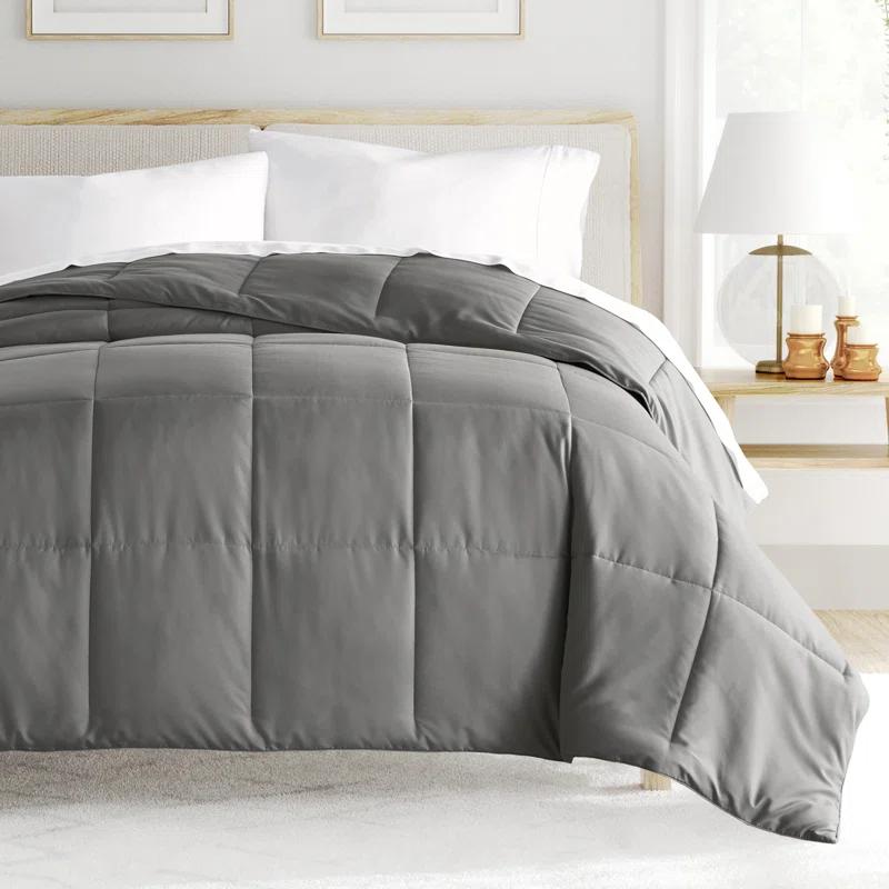 Becky Cameron Becky Cameron Lightweight All Season Down Alternative Comforter