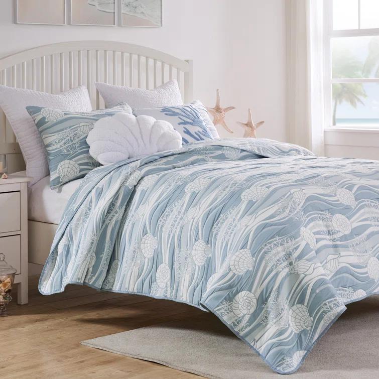 Greenland Home Fashions Coastal Paradise Jacquard Coverlet Set
