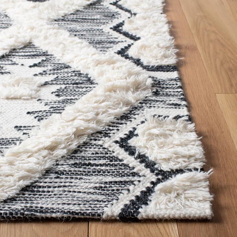 Union Rustic Southam Natura Hand Woven Wool Southwestern Rug